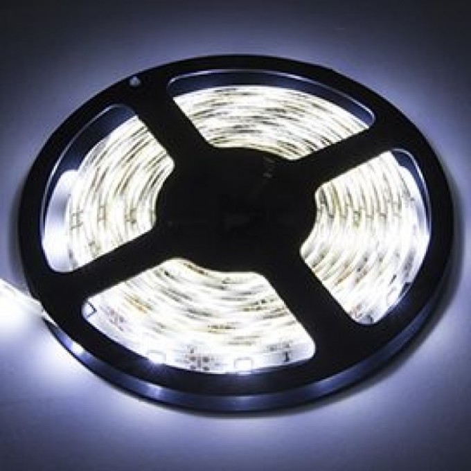 Однотонная светодиодная лента ECOLA LED STRIP PRO на катушке 5м P5LG07ESB